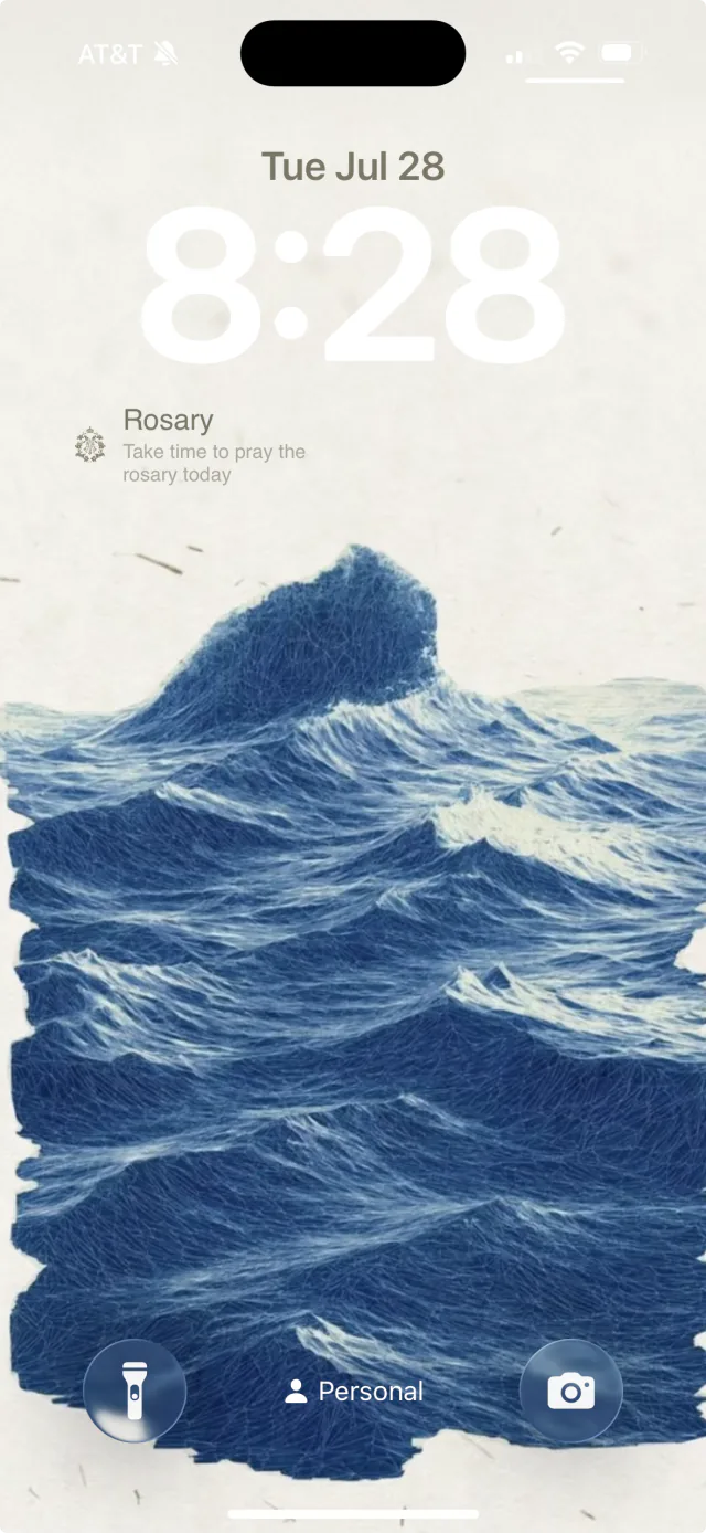 RSRY Lock Screen widget inviting the user to take time to pray the rosary today.